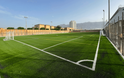 Césped artificial para campos de entrenamiento deportivo