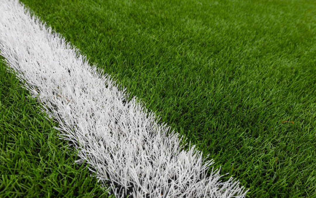 Los Beneficios del Césped Artificial en Campos de Fútbol